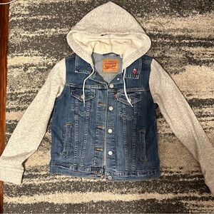Levi's Denim Jacket - Small